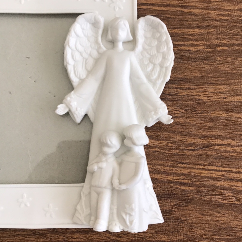 Roman Angel/Children Ceramic Frame - Picture 4 of 5